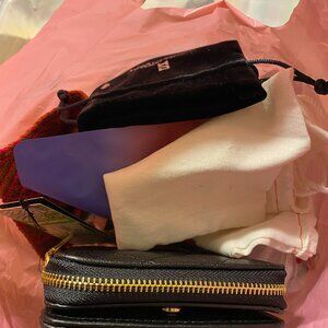 small gifts to give out